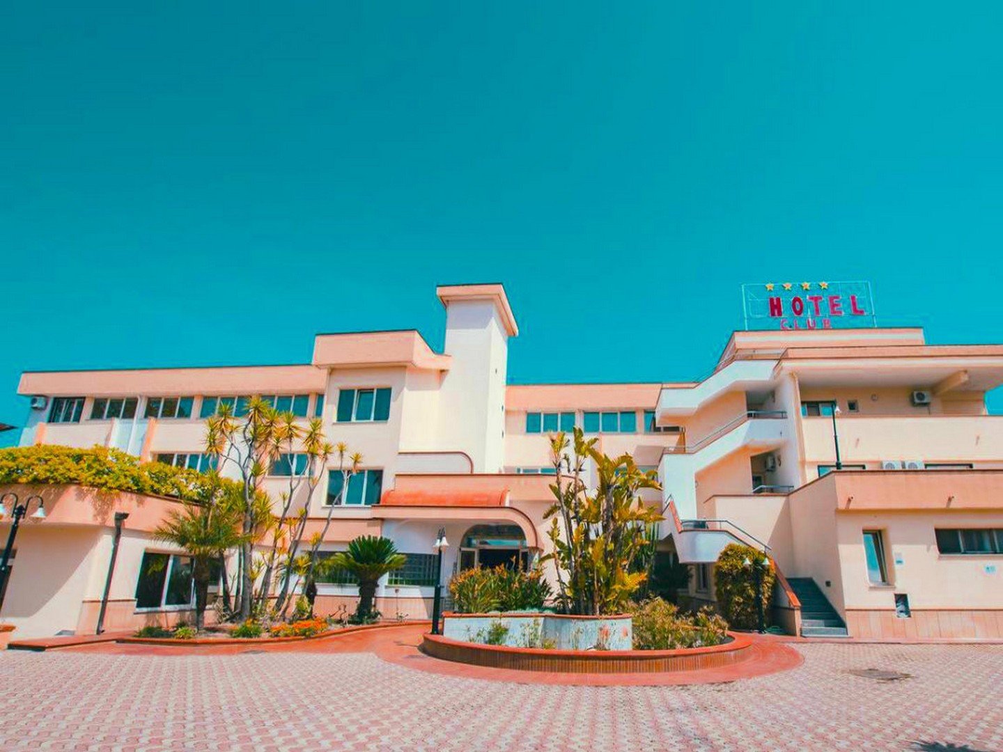 APULIA HOTEL CORIGLIANO - CORIGLIANO 2.jpg