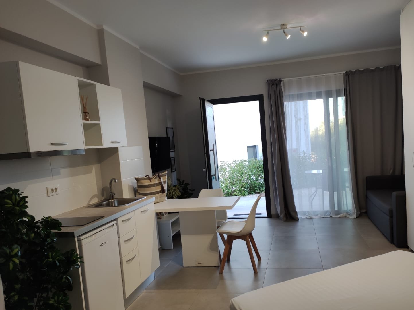 Clara_s Residence (12).jpeg