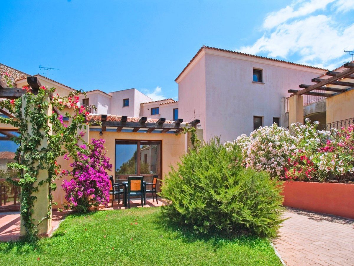 club esse gallura beach sardegna (12).jpg