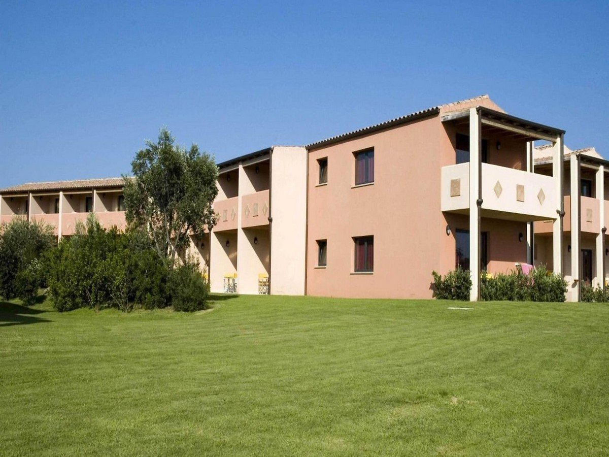 club hotel baja bianca sardegna (17).JPG