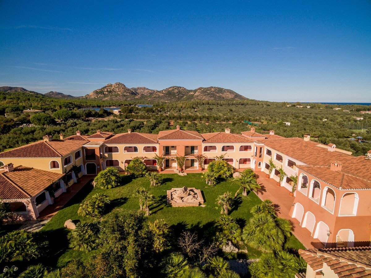 i giardini di cala ginepro sardegna_3.JPG