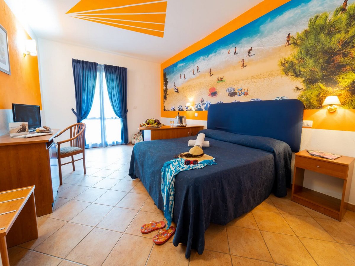 minerva club resort_37.bmp