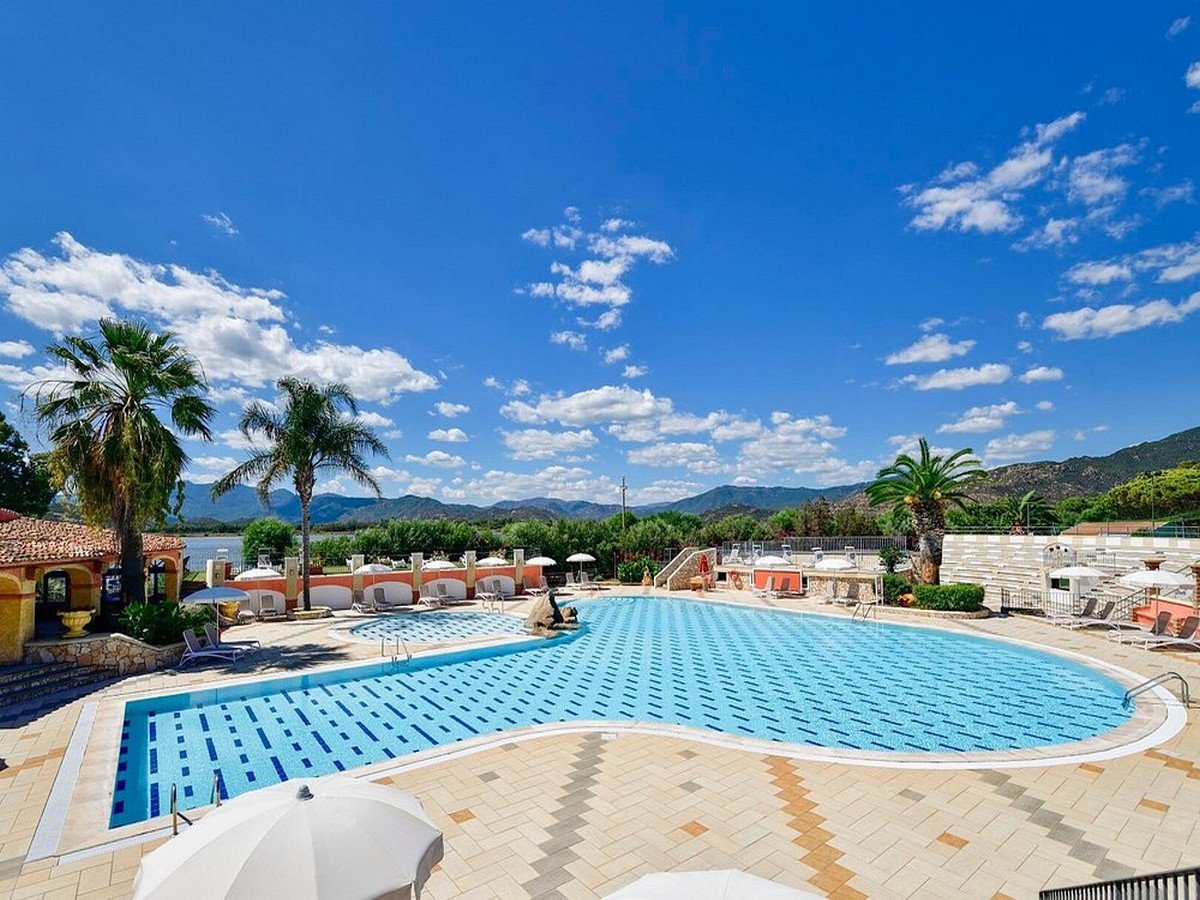 piscina.JPG