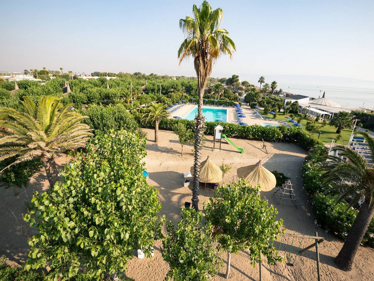 Villaggio African Beach Puglia (10).jpg