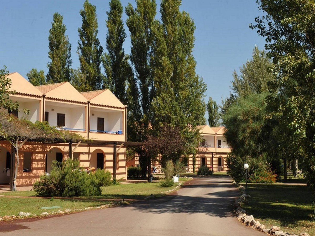 villaggio torre del faro basilicata (8).jpg